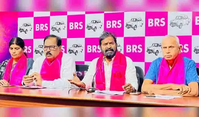 सेवा लाभ के बिना सेवानिवृत्त कर्मचारी परेशान: BRS leader सेवा लाभ के बिना सेवानिवृत्त कर्मचारी परेशान: BRS leader