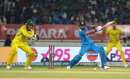 भारत-ऑस्ट्रेलिया सीरीज: सिडनी वनडे और कैनबरा टी20 मैच के लिए टिकटें सोल्ड आउट भारत-ऑस्ट्रेलिया सीरीज: सिडनी वनडे और कैनबरा टी20 मैच के लिए टिकटें सोल्ड आउट