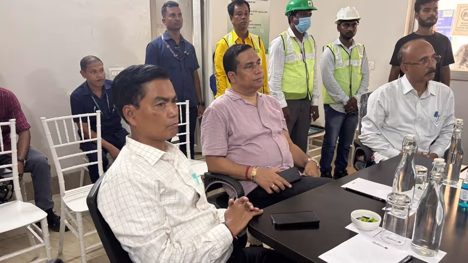 Guwahati में शहरी बाढ़ न्यूनीकरण के लिए शहरव्यापी अभियान का नेतृत्व किया Guwahati में शहरी बाढ़ न्यूनीकरण के लिए शहरव्यापी अभियान का नेतृत्व किया