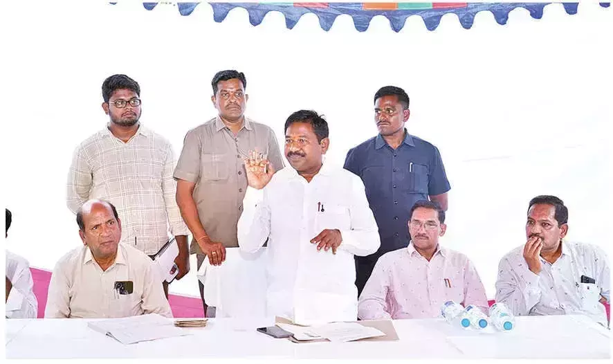 Andhra: मंत्री ने आशा कार्यकर्ताओं को प्रोत्साहन देने की घोषणा की Andhra: मंत्री ने आशा कार्यकर्ताओं को प्रोत्साहन देने की घोषणा की