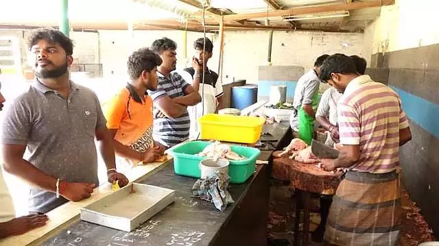 अब पूरे तमिलनाडु में एक ही कीमत पर बिकेगा मांस : सरकारी सूचना अब पूरे तमिलनाडु में एक ही कीमत पर बिकेगा मांस : सरकारी सूचना