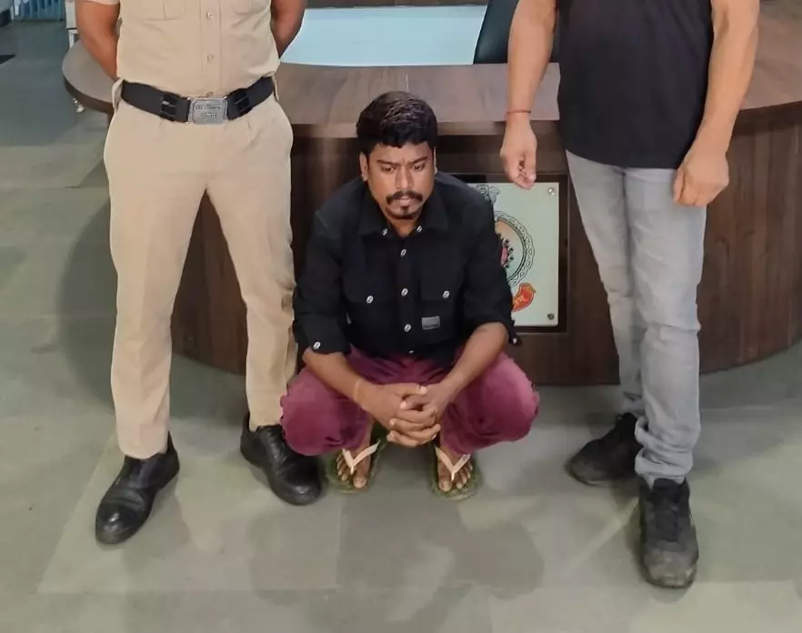 किशोरी को शादी का झांसा देकर किया दुष्कर्म, पॉक्सो एक्ट में आरोपी युवक गिरफ्तार किशोरी को शादी का झांसा देकर किया दुष्कर्म, पॉक्सो एक्ट में आरोपी युवक गिरफ्तार
