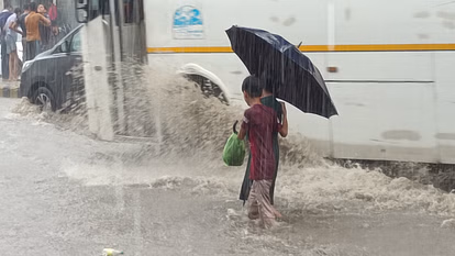 Dehradun: हिमाचल-उत्तराखंड में मौसम का कहर, जान-माल का भारी नुकसान Dehradun: हिमाचल-उत्तराखंड में मौसम का कहर, जान-माल का भारी नुकसान