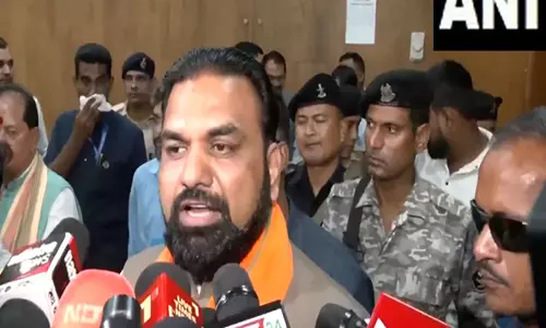 Bihar Deputy CM ने कांग्रेस के साथ संबंधों को लेकर राजद की आलोचना की Bihar Deputy CM ने कांग्रेस के साथ संबंधों को लेकर राजद की आलोचना की