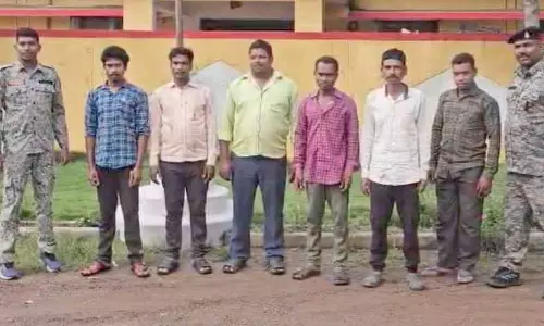 वन अमले पर हमला, बालोद में आधा दर्जन ग्रामीण गिरफ्तार वन अमले पर हमला, बालोद में आधा दर्जन ग्रामीण गिरफ्तार
