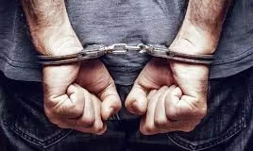 Jabalpur: सीएसपी के छापे में 5 आरोपी गिरफ्तार, नकदी के साथ सट्टा पर्चियां बरामद
