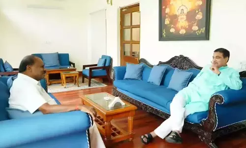 कुमारस्वामी और गडकरी ने Karnataka के बुनियादी ढांचे के भविष्य पर चर्चा की