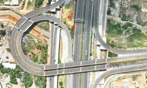 कोकापेट ट्रम्पेट फ्लाईओवर निर्बाध ORR पहुंच के साथ यातायात को आसान बनाने के लिए तैयार