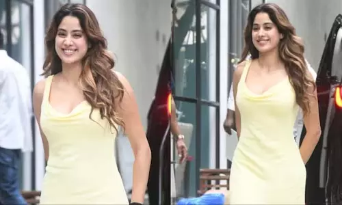 Janhvi Kapoor : बटर येलो मैक्सी ड्रेस में मुंबई में रौनक ला दी
