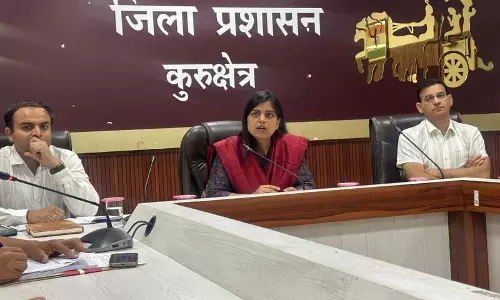 DC ने सड़क सुरक्षा में खामियों पर सख्ती बरती, अस्पतालों को कार्रवाई की चेतावनी दी