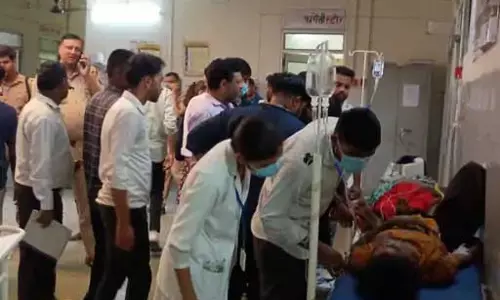 परिवार ने खाया जहर, दो की मौत दो की हालत नाजुक