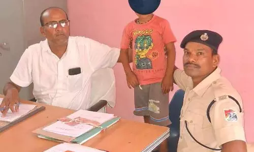 गूंगा किशोर हुआ गायब, पुलिस ने रातभर में खोज निकाला