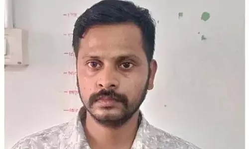 हार तोड़ने के मामले में सैनिक गिरफ्तार; छुट्टी से लौटते समय लूट हार तोड़ने के मामले में सैनिक गिरफ्तार; छुट्टी से लौटते समय लूट