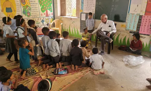 Dungarpur: छात्रों को सरकारी योजनाओं से जोड़ने की पहल, पखवाड़े में मिली जानकारी
