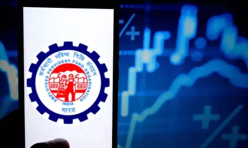EPFO से पैसे निकालने की सोच रहे हैं? केंद्रीय मंत्री ने किया ऐलान, देश को मिलेंगी ये सुविधाएं