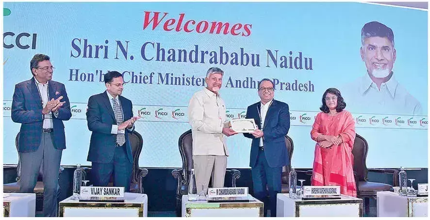 Andhra: सीएम ने ‘व्यापार करने की गति’ की पेशकश की Andhra: सीएम ने ‘व्यापार करने की गति’ की पेशकश की