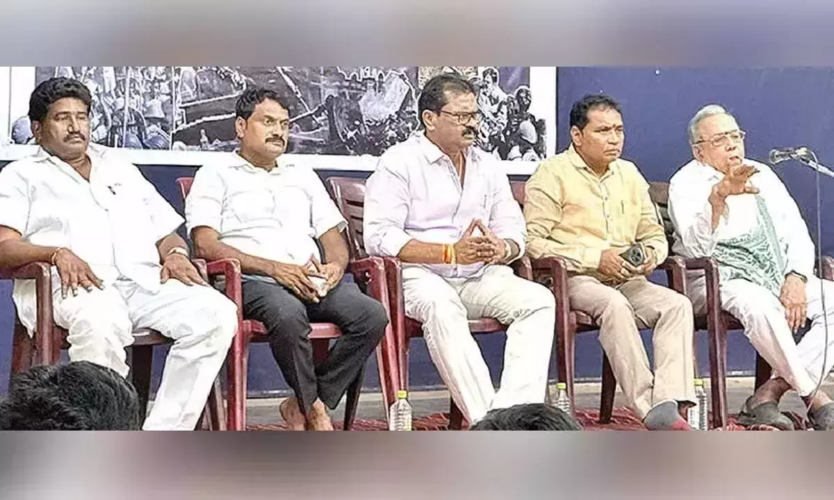 Andhra: आपातकाल लोगों की स्वतंत्रता पर हमला है: भाजपा Andhra: आपातकाल लोगों की स्वतंत्रता पर हमला है: भाजपा