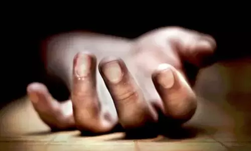 Telangana : बीटेक छात्र ने फांसी लगाकर की आत्महत्या Telangana : बीटेक छात्र ने फांसी लगाकर की आत्महत्या