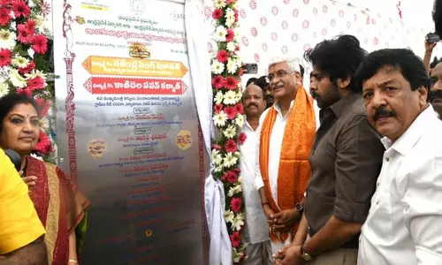 अखंड गोदावरी परियोजना एक महत्वपूर्ण मील का पत्थर है: Pawan Kalyan