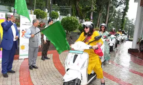 CM ने मरीजों को घर-घर चिकित्सा सेवाएं उपलब्ध कराने के लिए 12 ई-स्कूटर को हरी झंडी दिखाई CM ने मरीजों को घर-घर चिकित्सा सेवाएं उपलब्ध कराने के लिए 12 ई-स्कूटर को हरी झंडी दिखाई