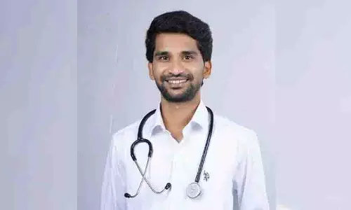 हैदराबाद के डॉक्टर ने LAWCET पास किया
