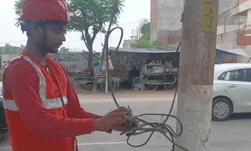 खंभों पर खुले तारों के जोड़ों की जांच के लिए विशेष MC टीमें तैनात की गईं