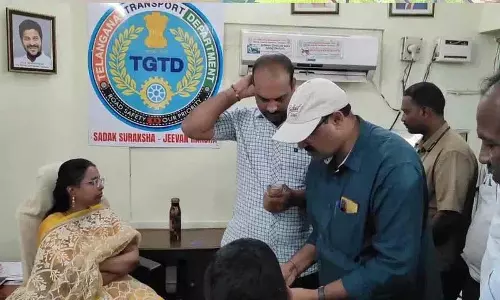 ACB अधिकारियों ने तिरुमलागिरी आरटीओ कार्यालय का औचक निरीक्षण किया