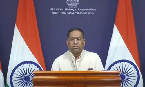 भारतीयों के वीज़ा आवेदन योग्यता के आधार पर होंगे: Foreign Ministry भारतीयों के वीज़ा आवेदन योग्यता के आधार पर होंगे: Foreign Ministry