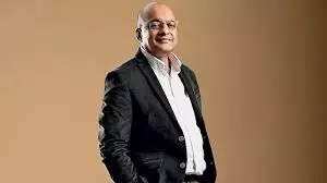 HDFC CEO की याचिका पर सुनवाई से हाईकोर्ट की तीन बेंचों ने खुद को अलग किया HDFC CEO की याचिका पर सुनवाई से हाईकोर्ट की तीन बेंचों ने खुद को अलग किया