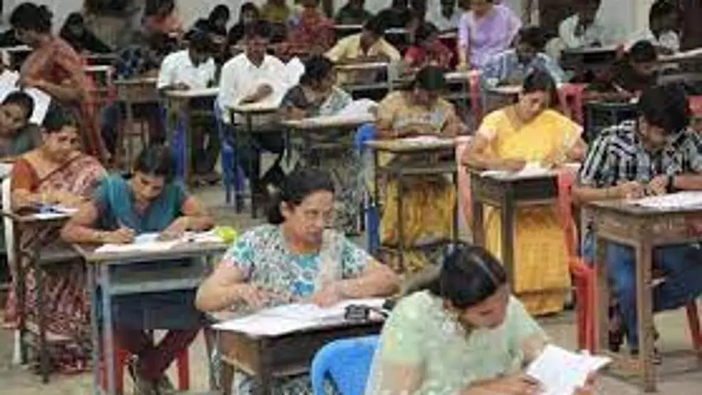 शिक्षक सामान्य स्थानांतरण परामर्श: 90,390 आवेदन शिक्षक सामान्य स्थानांतरण परामर्श: 90,390 आवेदन