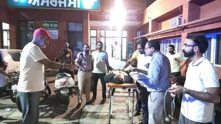 गैंगस्टर की मां और एक युवक की हत्या गैंगस्टर की मां और एक युवक की हत्या