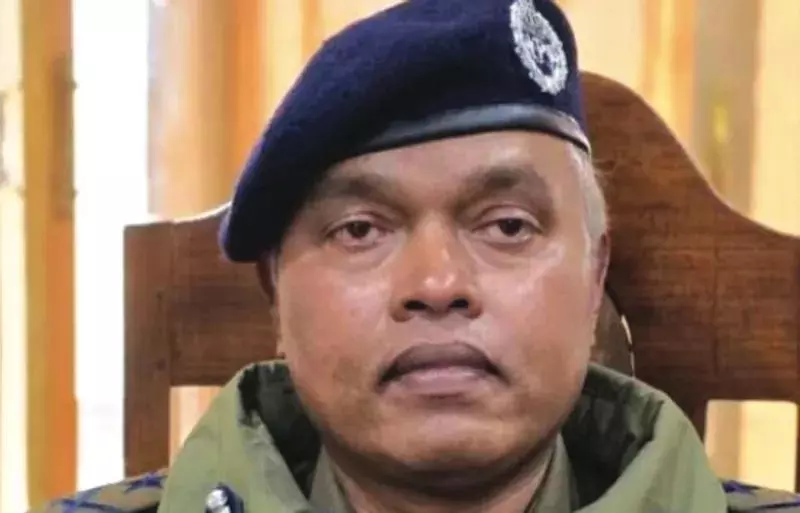 बसंतगढ़ में फंसे आतंकवादियों पर एक साल से नजर: IGP Jammu बसंतगढ़ में फंसे आतंकवादियों पर एक साल से नजर: IGP Jammu