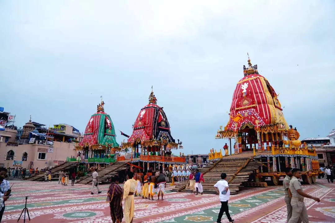 Rath Yatra : भगवान जगन्नाथ और उनके भाई-बहनों की रथ यात्रा शुरू Rath Yatra : भगवान जगन्नाथ और उनके भाई-बहनों की रथ यात्रा शुरू