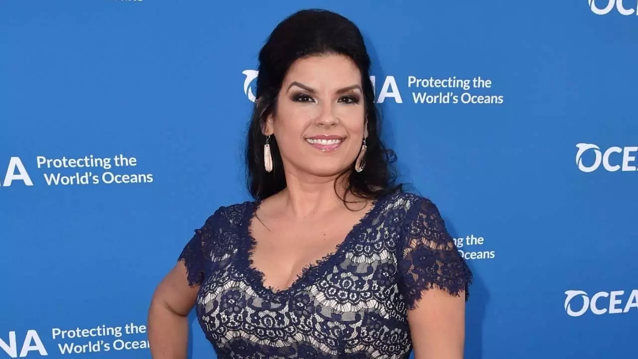 मुलहोलैंड ड्राइव की गायिका Rebekah Del Rio का 57 वर्ष की आयु में अचानक निधन हो गया मुलहोलैंड ड्राइव की गायिका Rebekah Del Rio का 57 वर्ष की आयु में अचानक निधन हो गया