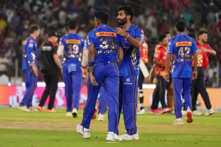 टी20 मैचों में ओवर कटने के बाद पावरप्ले अब गेंदों की संख्या के आधार पर टी20 मैचों में ओवर कटने के बाद पावरप्ले अब गेंदों की संख्या के आधार पर