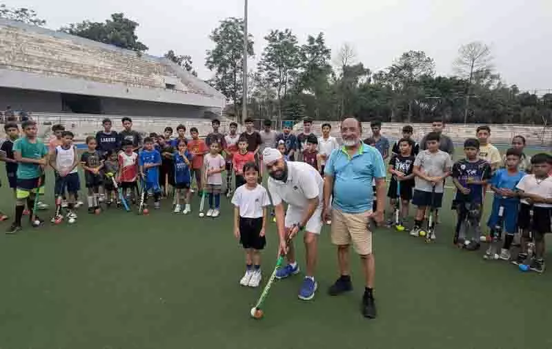 ओलंपियन Punjab के हॉकी गढ़ में युवाओं को मार्गदर्शन दे रहे ओलंपियन Punjab के हॉकी गढ़ में युवाओं को मार्गदर्शन दे रहे
