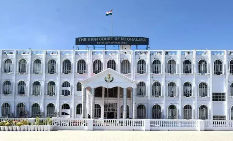 Meghalaya HC ने सरकार को एकल उपयोग प्लास्टिक प्रतिबंध को सख्ती से लागू करने का निर्देश दिया Meghalaya HC ने सरकार को एकल उपयोग प्लास्टिक प्रतिबंध को सख्ती से लागू करने का निर्देश दिया