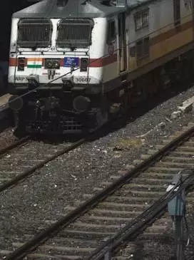 ग्वालियर और बेंगलुरु के बीच नई साप्ताहिक ट्रेन सेवा की शुरुआत ग्वालियर और बेंगलुरु के बीच नई साप्ताहिक ट्रेन सेवा की शुरुआत