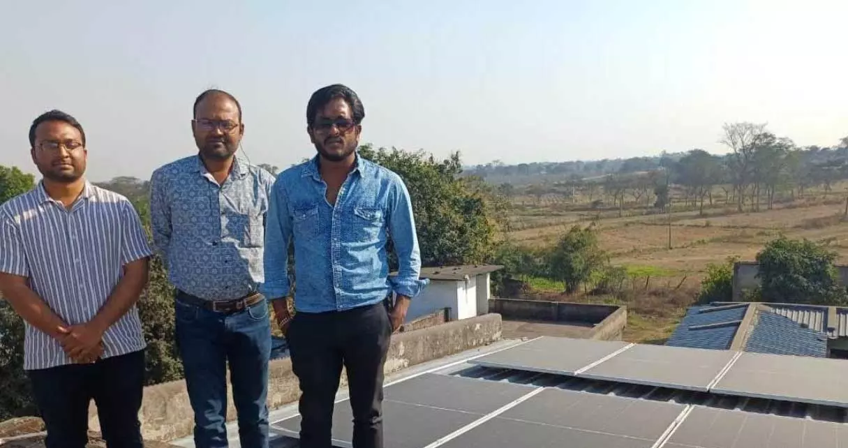 पीएम सूर्यघर योजना से अब बिजली उपभोक्ता बन रहे उत्पादक पीएम सूर्यघर योजना से अब बिजली उपभोक्ता बन रहे उत्पादक