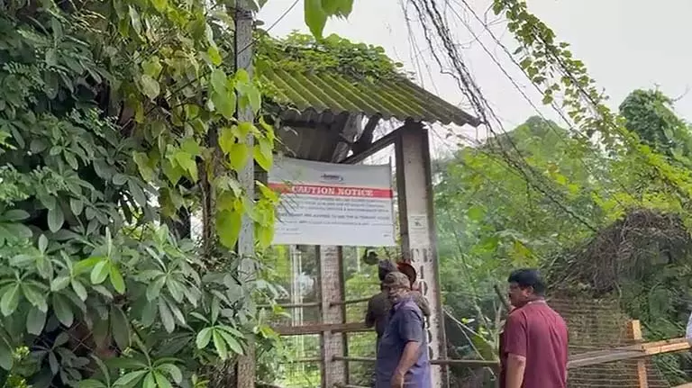 सप्ताह महोत्सव से पहले वास्को फुटब्रिज बंद करने पर MPA को आलोचना का सामना करना पड़ा सप्ताह महोत्सव से पहले वास्को फुटब्रिज बंद करने पर MPA को आलोचना का सामना करना पड़ा