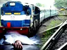 Gohana: ट्रेन की चपेट में आने से युवक की मौत Gohana: ट्रेन की चपेट में आने से युवक की मौत