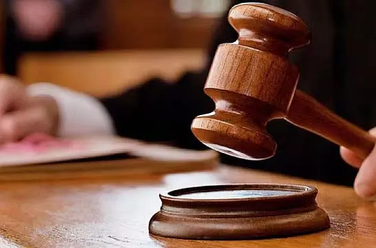 मादक पदार्थ मामले में 17 पुलिसकर्मियों को सजा मादक पदार्थ मामले में 17 पुलिसकर्मियों को सजा