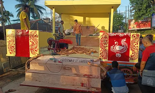Agartala में इस्कॉन मंदिर में रथ यात्रा की भव्य तैयारियाँ चल रही