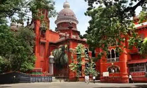 रिलीज के बाद तीन दिन तक फिल्म के प्रदर्शन पर रोक लगाने की मांग वाली याचिका खारिज