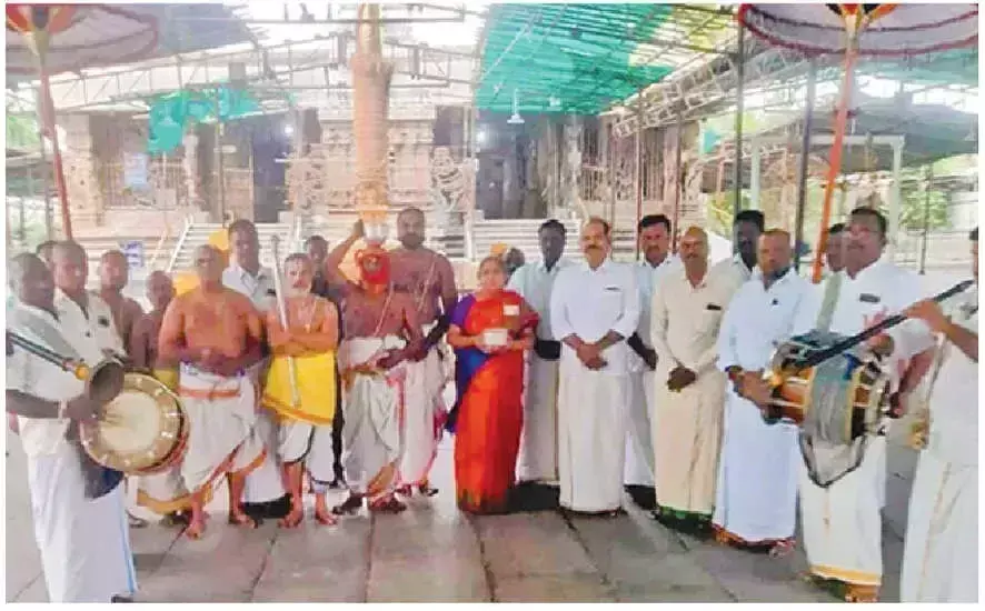 Andhra: कोइल अलवर तिरुमंजनम आयोजित Andhra: कोइल अलवर तिरुमंजनम आयोजित