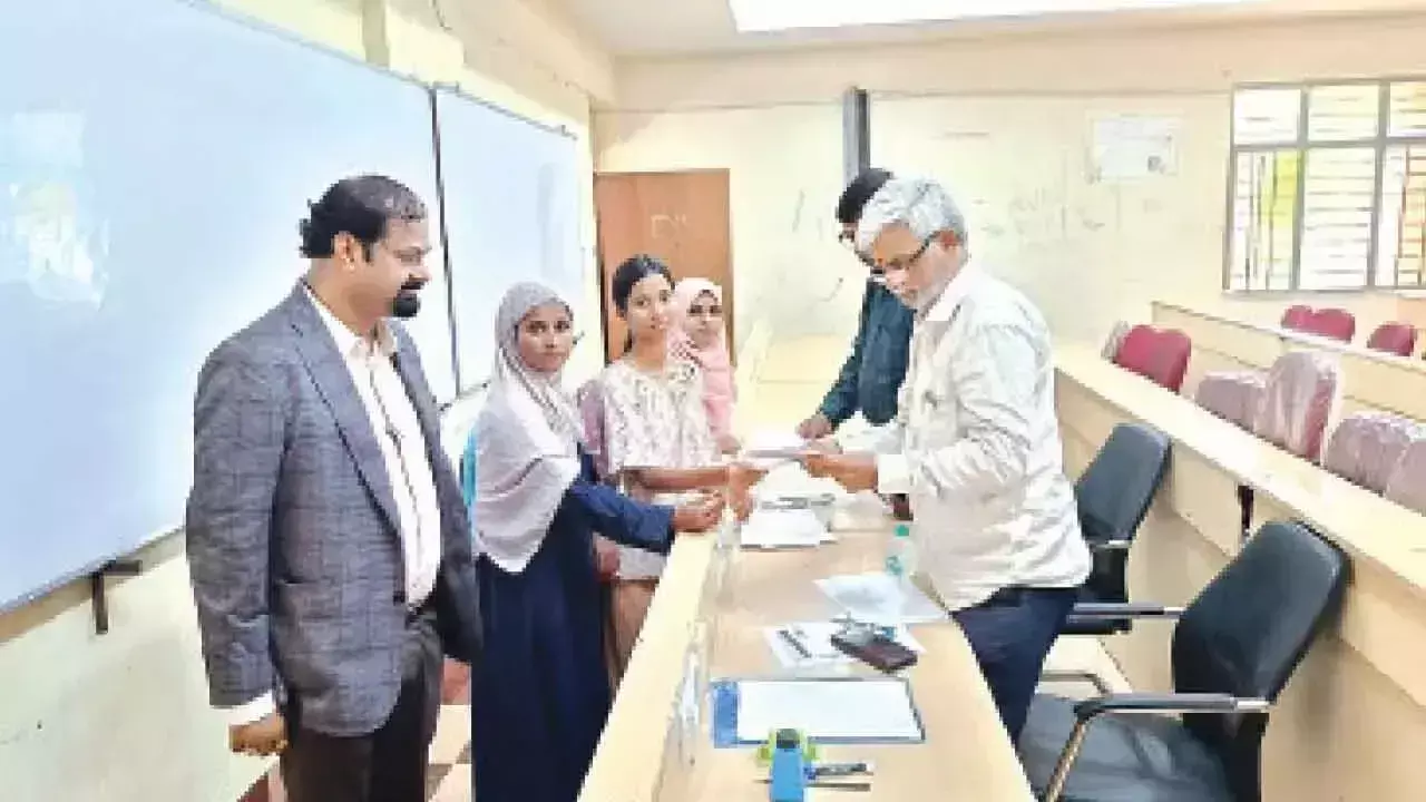 पीएचसी और सीएपी कोटा छात्रों के लिए दस्तावेज़ सत्यापन आयोजित