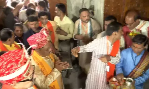 गायत्री नगर पहुंचे CM साय रथ यात्रा महोत्सव में हुए शामिल गायत्री नगर पहुंचे CM साय रथ यात्रा महोत्सव में हुए शामिल