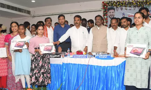 मंत्रियों ने Adilabad के विकास और आदिवासी कल्याण के लिए काम करने का संकल्प लिया