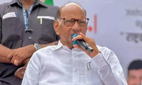 भाषा विवाद : शरद पवार बोले- कक्षा एक से हिंदी अनिवार्य करना सही नहीं, 5वीं के बाद पढ़ाई जाए