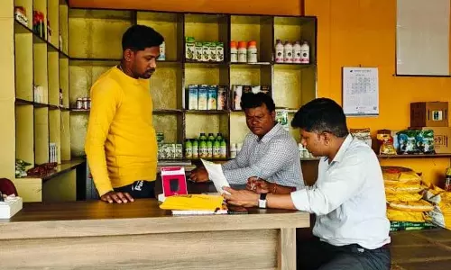 जांच में मिली अनियमितता, 5 कृषि केंद्र को कारण बताओ नोटिस